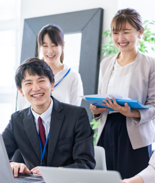 文系・未経験者も研修完走率99.9%